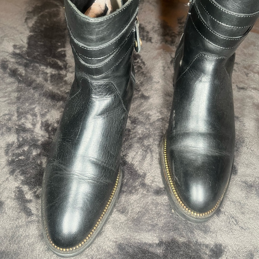 Moto boots